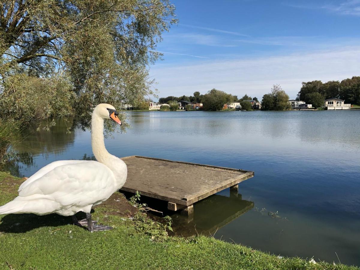 Tattershall Lakes Mini Breaks - Osprey Rise Hotell Exteriör bild